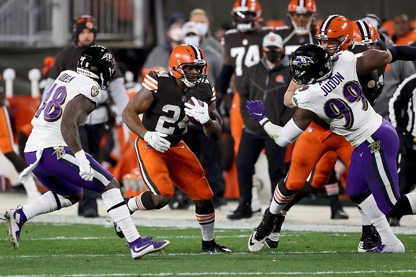 Baltimore Ravens harkitsee edelleen Lamar Jacksonin sopimusta